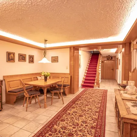 Patteriol Apart-hotel-garni 3* Sankt Anton am Arlberg